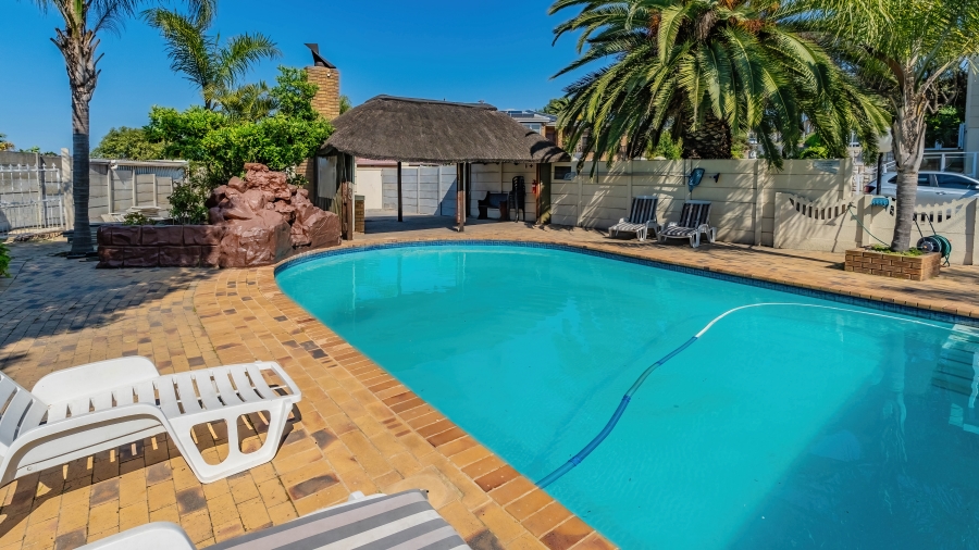 0 Bedroom Property for Sale in Brackenfell South Western Cape